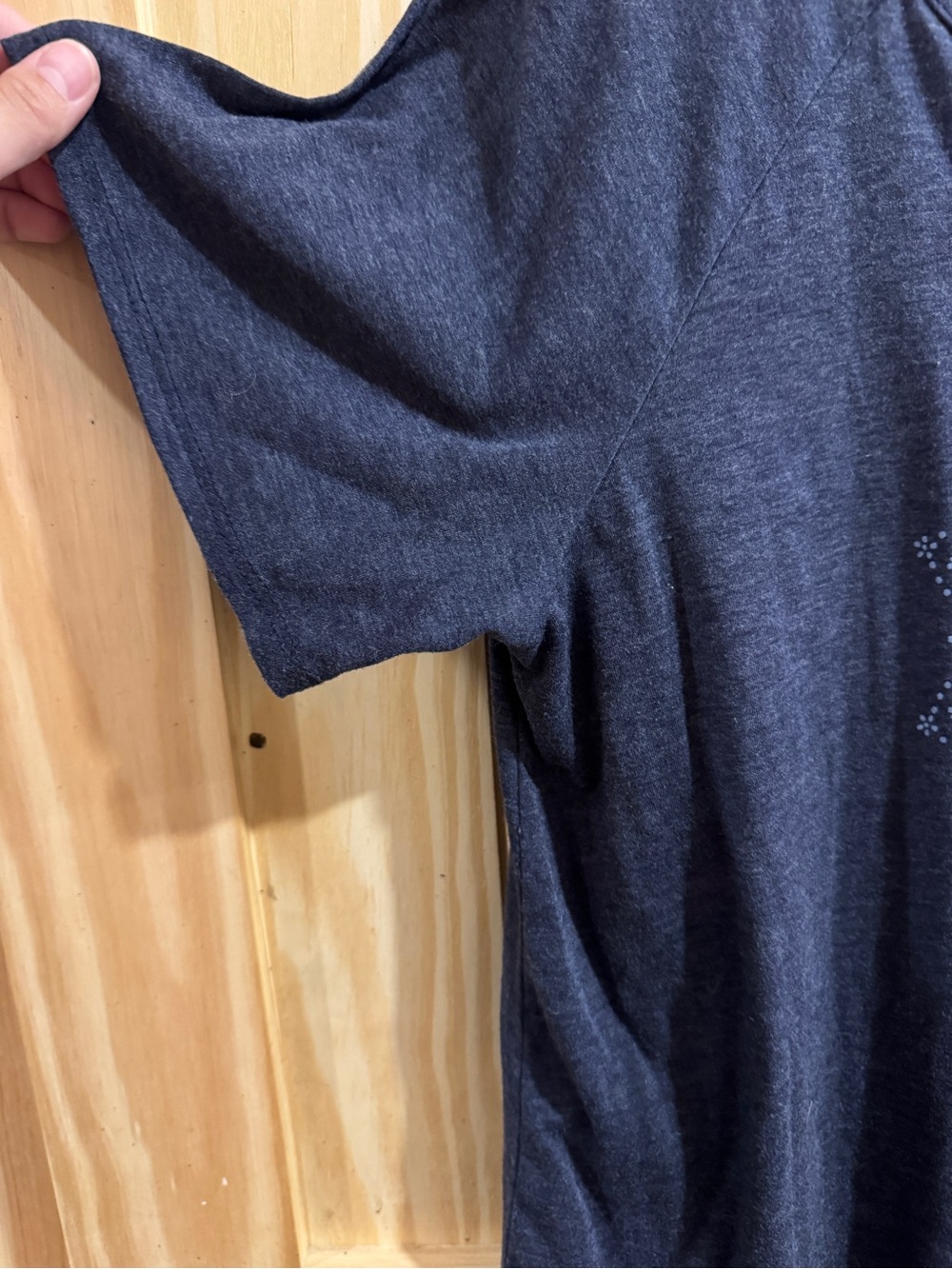 Hiatus blue mandala graphic T-shirt— 1X - Picture 4 of 8